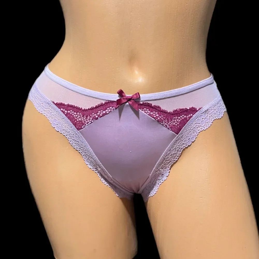 Victoria’s Secret Sexy Satin Sheer Mesh Lace Trim thong panty Lilac Medium